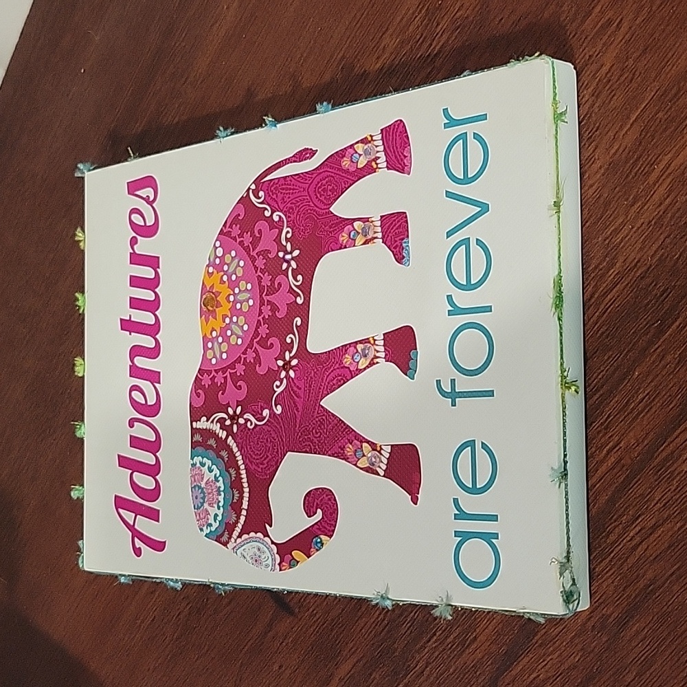 3 Embellished Signs - Picture 2 of 9